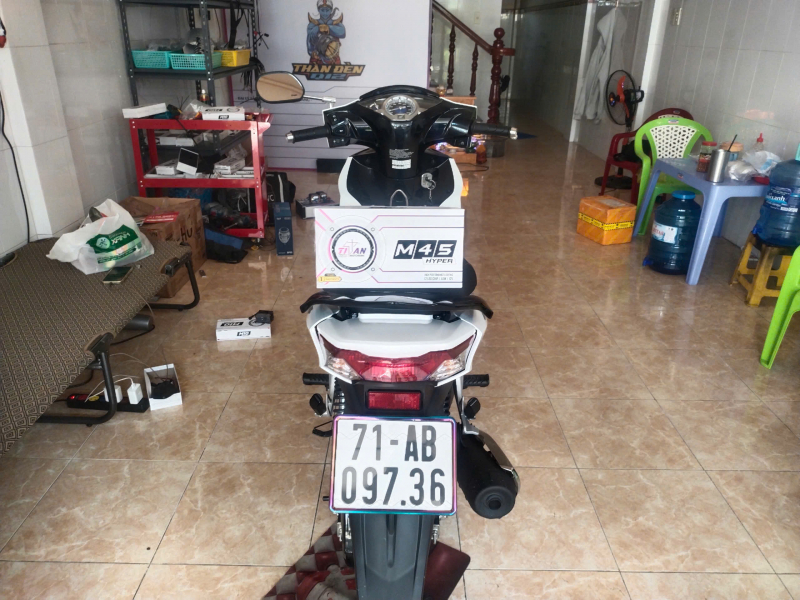 Độ đèn nâng cấp ánh sáng Trợ sáng Titan M45 Hyper
